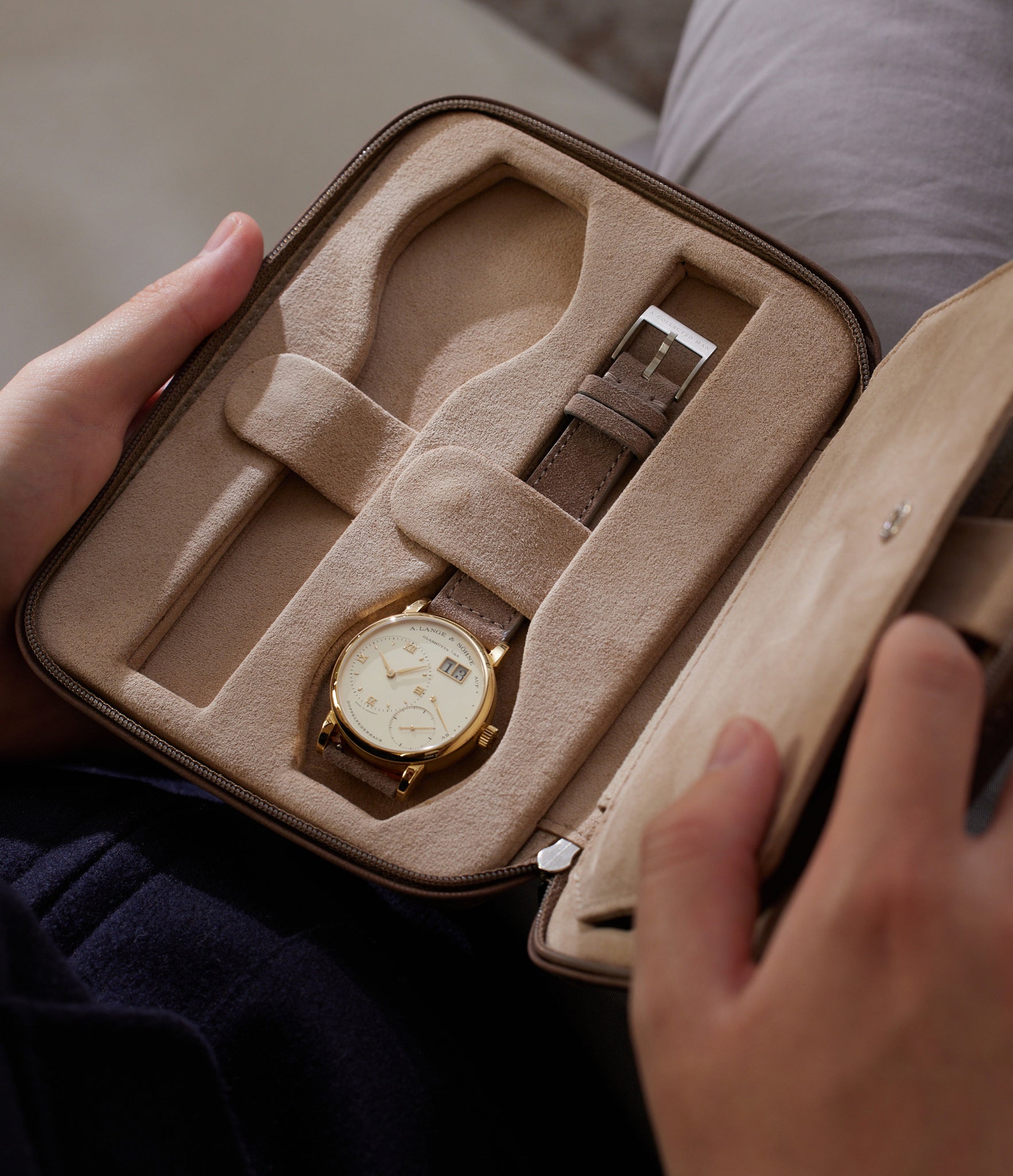 Zurich, four-watch folio Four-watch slim folio in brown taupe nubuck leather | A Collected Man | Available Worldwide