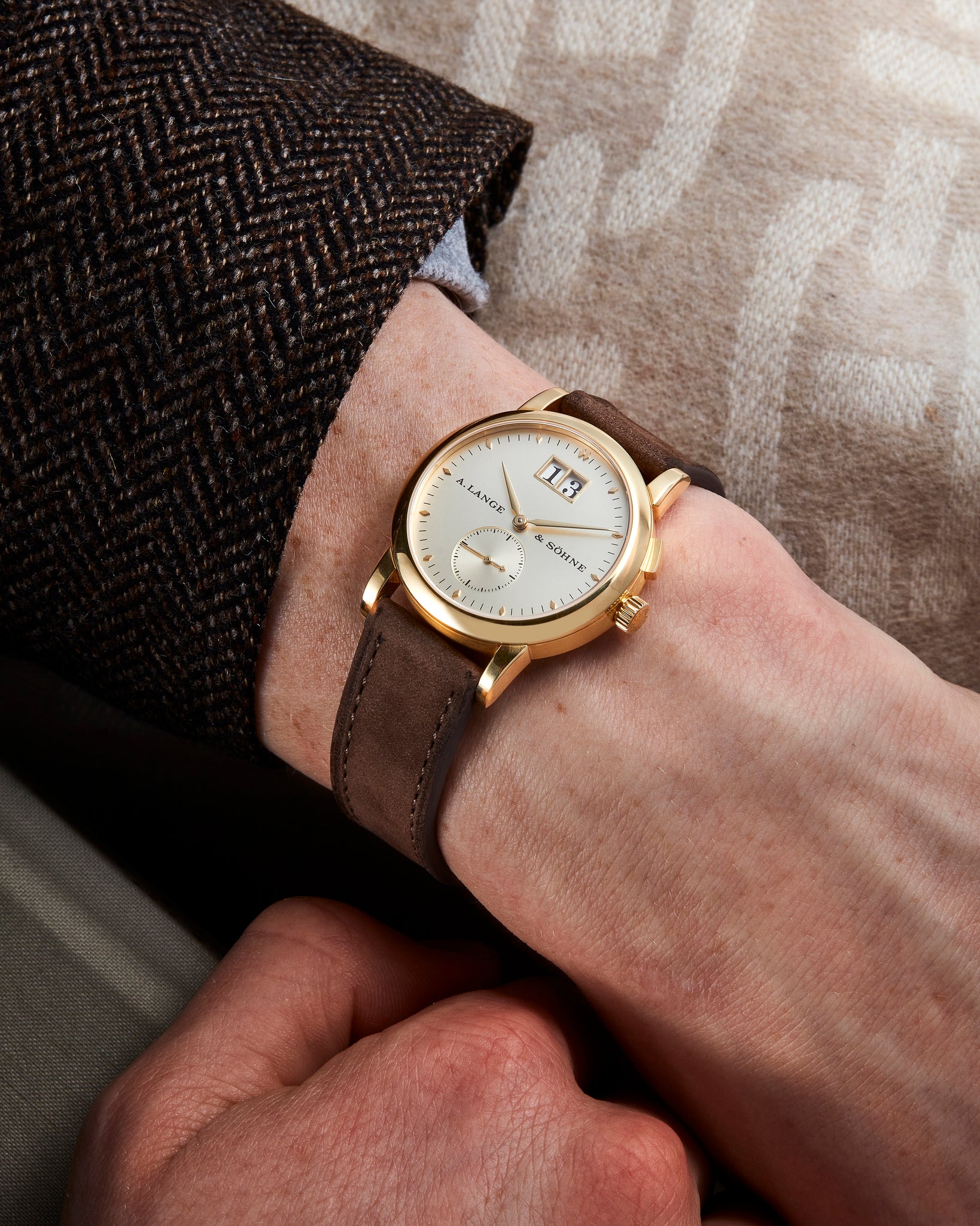 Buy A. Lange S hne Saxonia 105.021 Yellow Gold Buy A. Lange